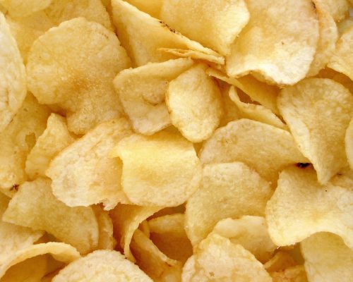 hd wallpaper, potato chips, potatoes-1418192.jpg